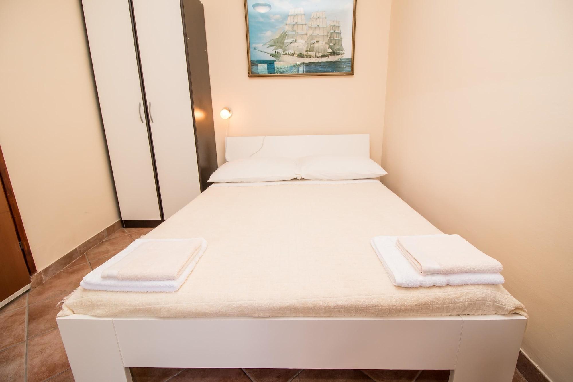 Apartments Divna Rovinj Exteriör bild